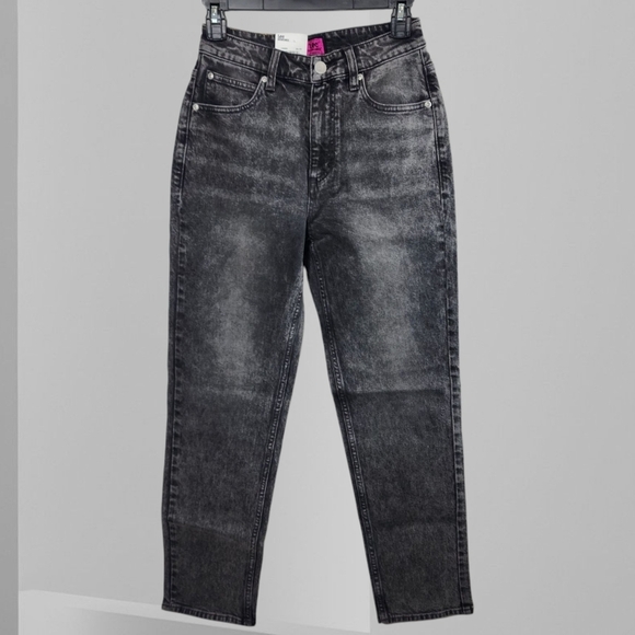 New Daydreamer x Lee 90s Inspired Straight Leg Washed Denim - Picture 9 of 11